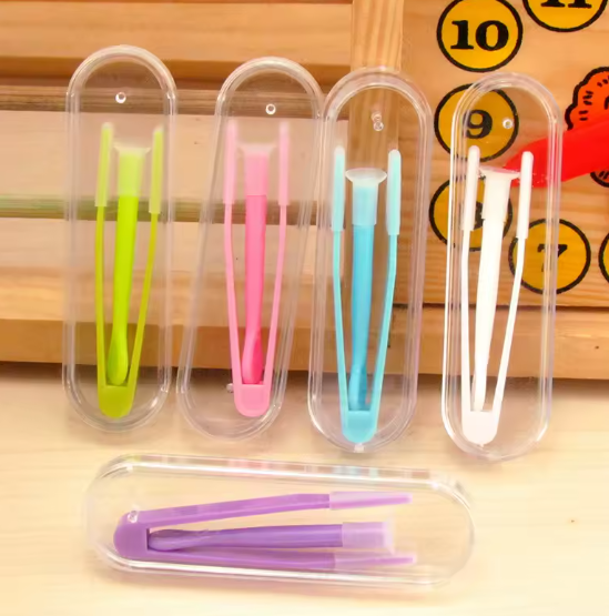 Pinzas y chupón  para lentes de contacto